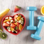 Dieta przy żylakach kończyn dolnych – co jeść, a czego unikać